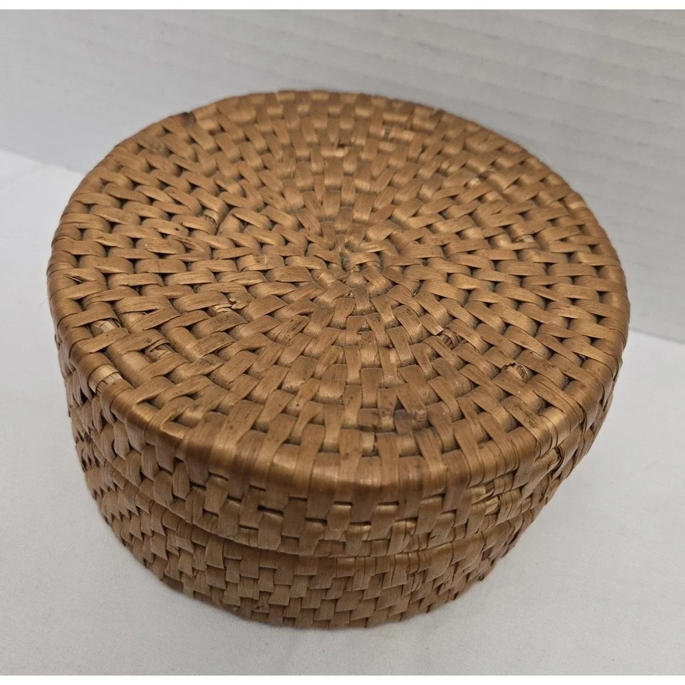 Vintage Round Woven Rattan Lidded Basket - 5